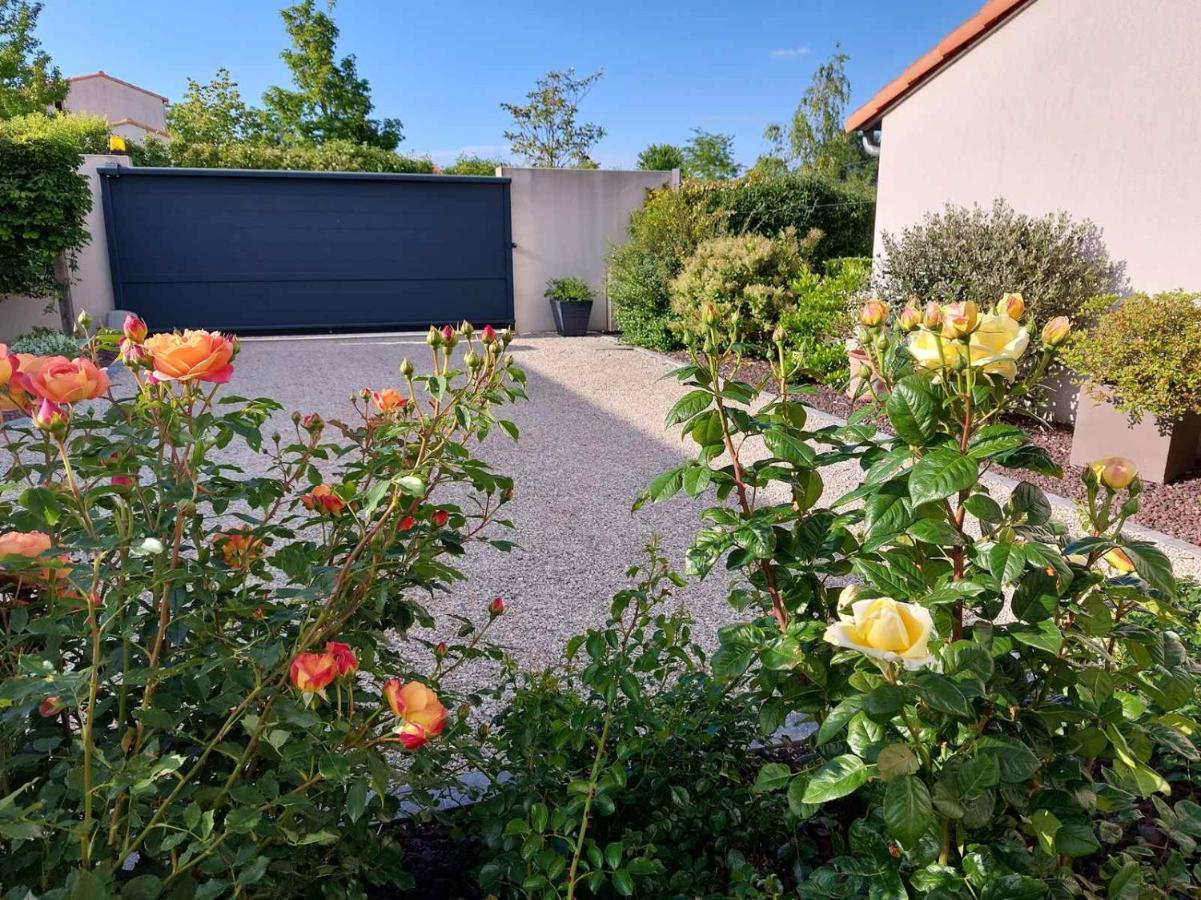 Au Grain D'Orge Villa Echire Luaran gambar